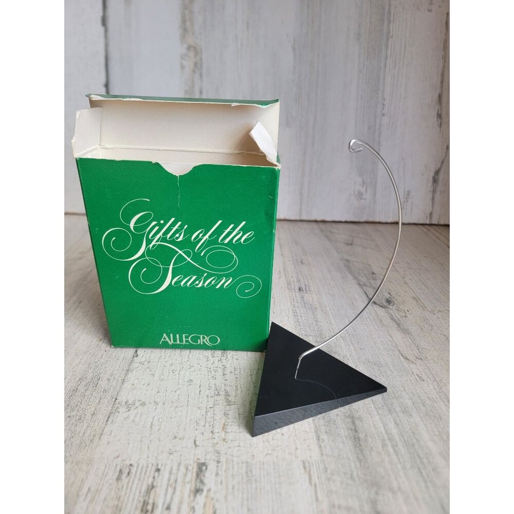 Vintage Allegro ornament display xmas triangle base‎